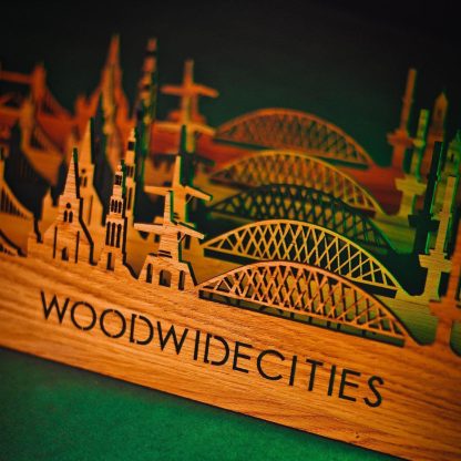 Skyline Klok Ameland Black houten cadeau wanddecoratie relatiegeschenk van WoodWideCities