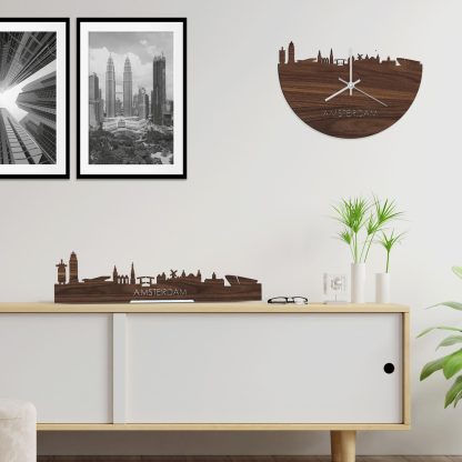 Skyline Klok Amsterdam Noten houten cadeau wanddecoratie relatiegeschenk van WoodWideCities