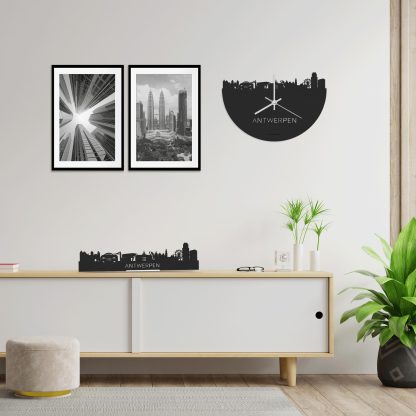 Skyline Klok Antwerpen Black houten cadeau wanddecoratie relatiegeschenk van WoodWideCities