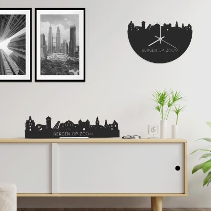 Skyline Klok Bergen op Zoom Black houten cadeau wanddecoratie relatiegeschenk van WoodWideCities