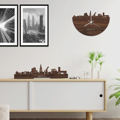 Skyline Klok Breda Noten houten cadeau wanddecoratie relatiegeschenk van WoodWideCities