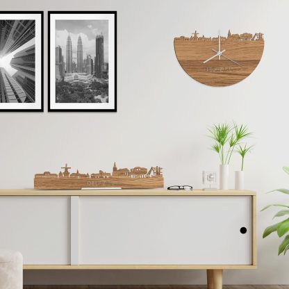 Skyline Klok Delfzijl Eiken houten cadeau wanddecoratie relatiegeschenk van WoodWideCities