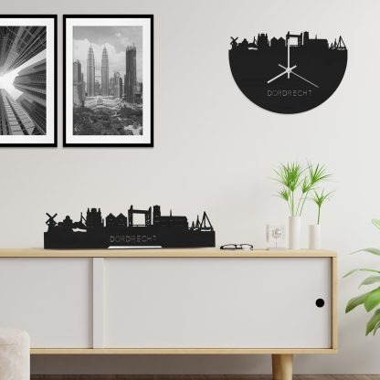 Skyline Klok Dordrecht Black houten cadeau wanddecoratie relatiegeschenk van WoodWideCities