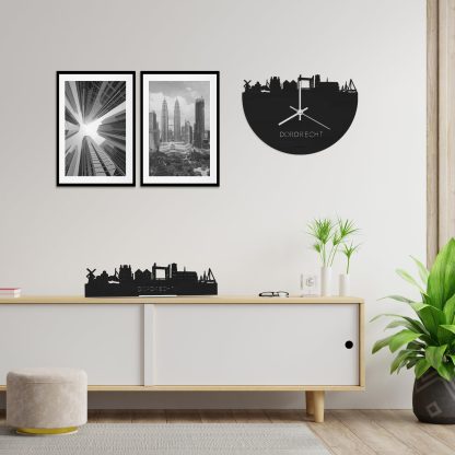 Skyline Klok Dordrecht Black houten cadeau wanddecoratie relatiegeschenk van WoodWideCities