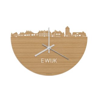 Skyline Klok Ewijk Bamboe houten cadeau wanddecoratie relatiegeschenk van WoodWideCities