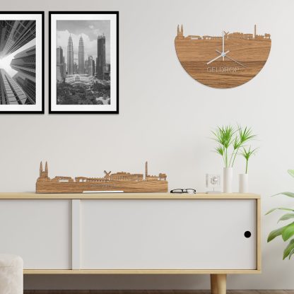 Skyline Klok Geldrop Eiken houten cadeau wanddecoratie relatiegeschenk van WoodWideCities