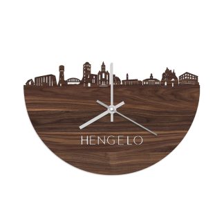 Skyline Klok Hengelo Noten houten cadeau wanddecoratie relatiegeschenk van WoodWideCities