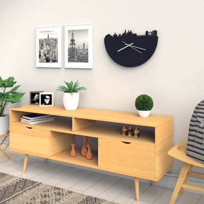 Skyline Klok Maastricht Black houten cadeau wanddecoratie relatiegeschenk van WoodWideCities