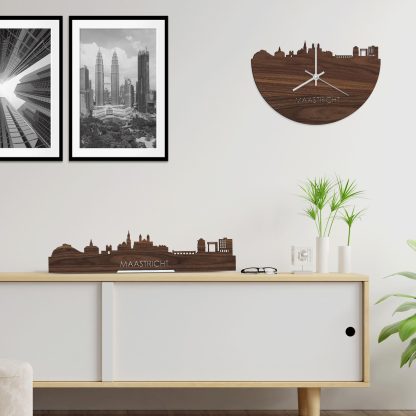 Skyline Klok Maastricht Noten houten cadeau wanddecoratie relatiegeschenk van WoodWideCities