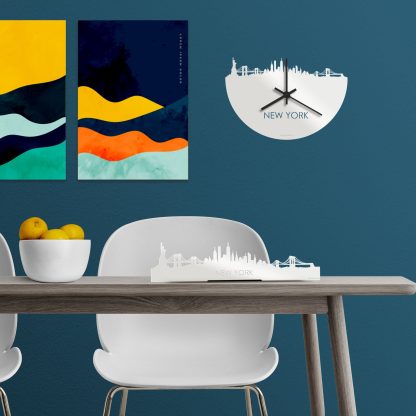 Skyline Klok New York Wit glanzend gerecycled kunststof cadeau wanddecoratie relatiegeschenk van WoodWideCities