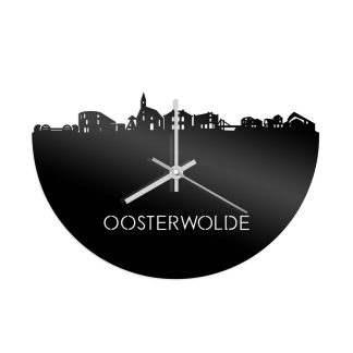 Skyline Klok Oosterwolde Zwart glanzend gerecycled kunststof cadeau wanddecoratie relatiegeschenk van WoodWideCities