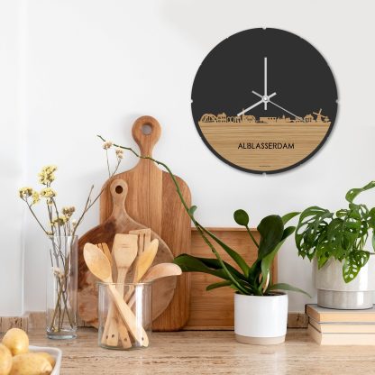 Skyline Klok Rond Alblasserdam Bamboe houten cadeau decoratie relatiegeschenk van WoodWideCities