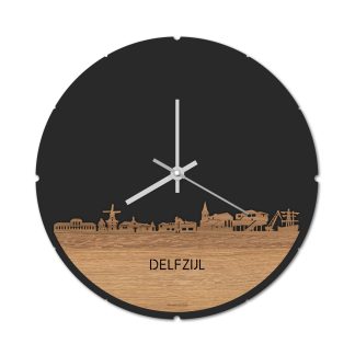 Skyline Klok Rond Delfzijl Eiken Eiken  houten cadeau decoratie relatiegeschenk van WoodWideCities