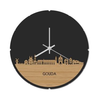 Skyline Klok Rond Gouda Bamboe houten cadeau decoratie relatiegeschenk van WoodWideCities