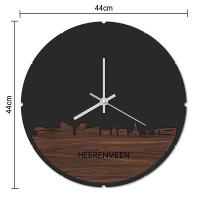 Skyline Klok Rond Heerenveen Eiken houten cadeau decoratie relatiegeschenk van WoodWideCities